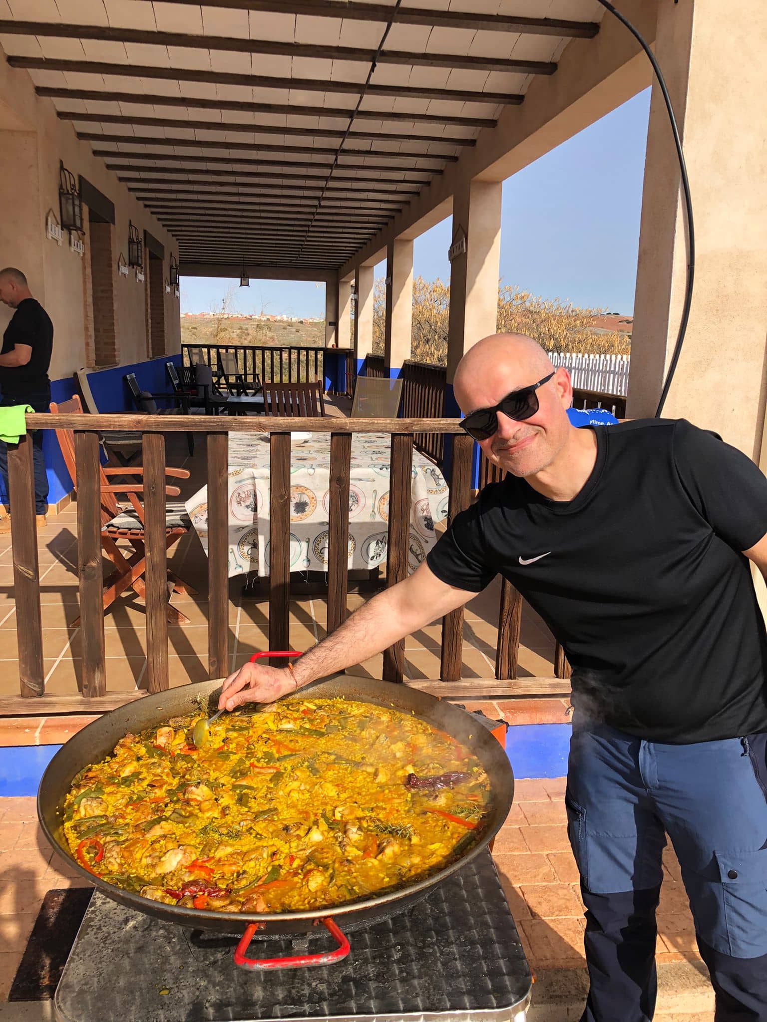 who-is-carlos-quinones-featured